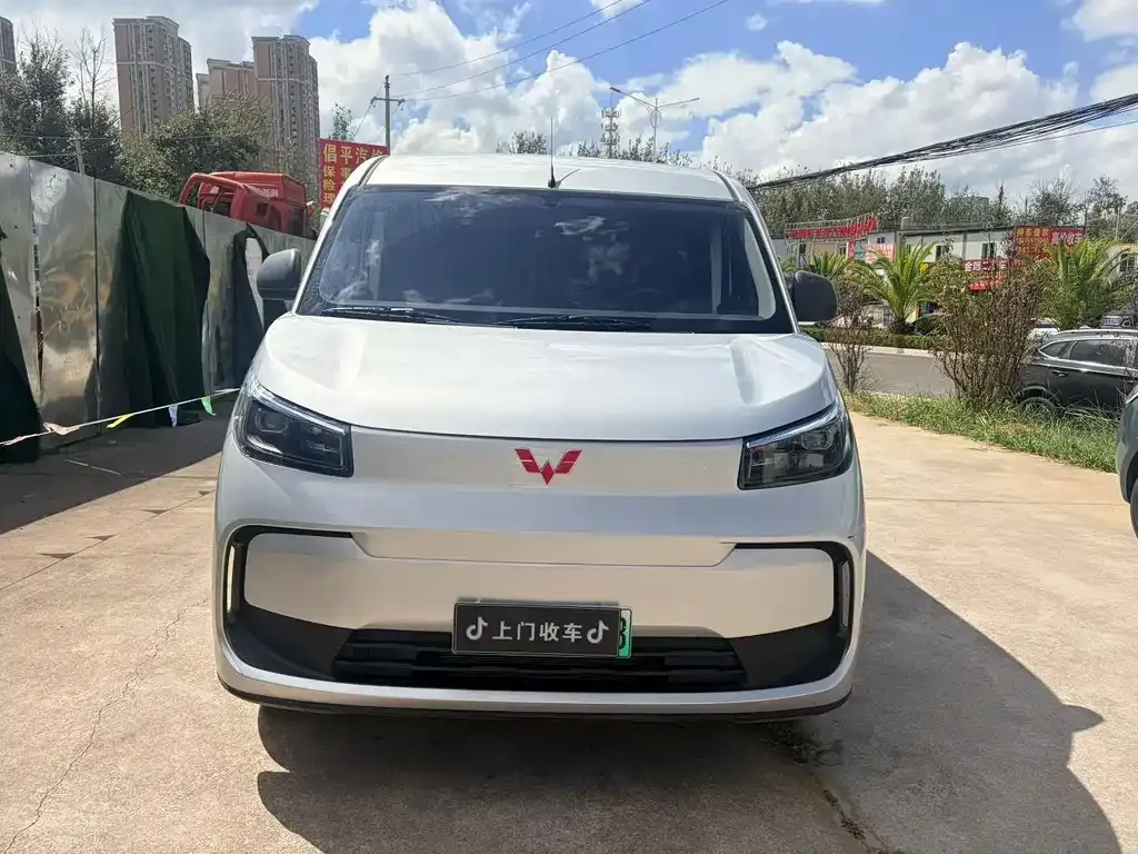 Wuling Yangguang Pro — фото 6