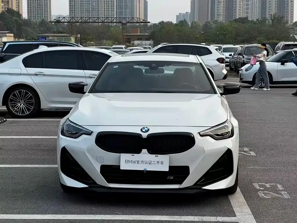 BMW M240i — фото 8