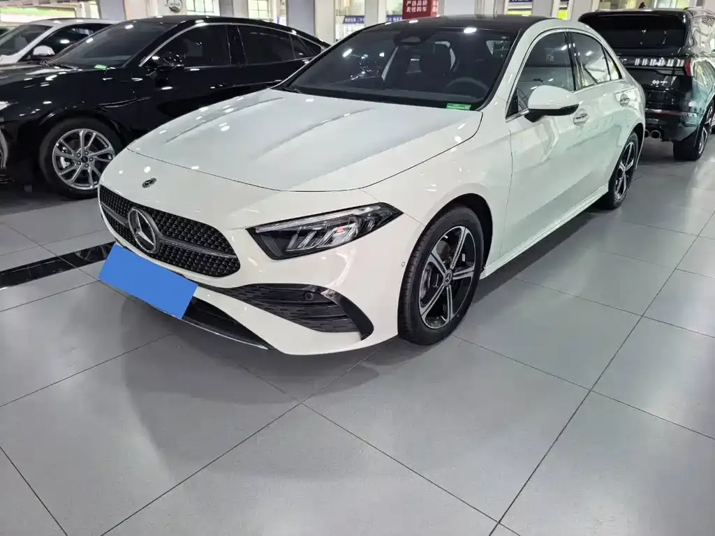 Mercedes-Benz A-Class — фото 1