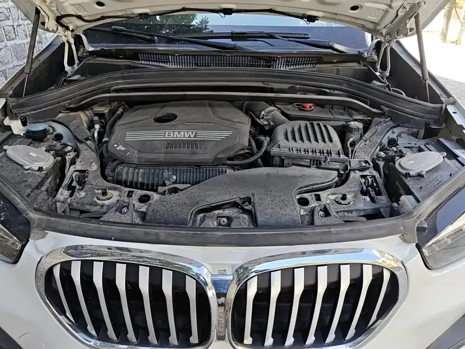 BMW X1 — фото 8