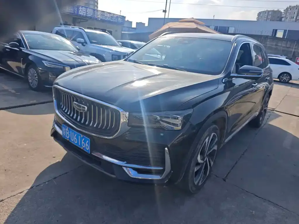 Geely Xingyue L — фото 1