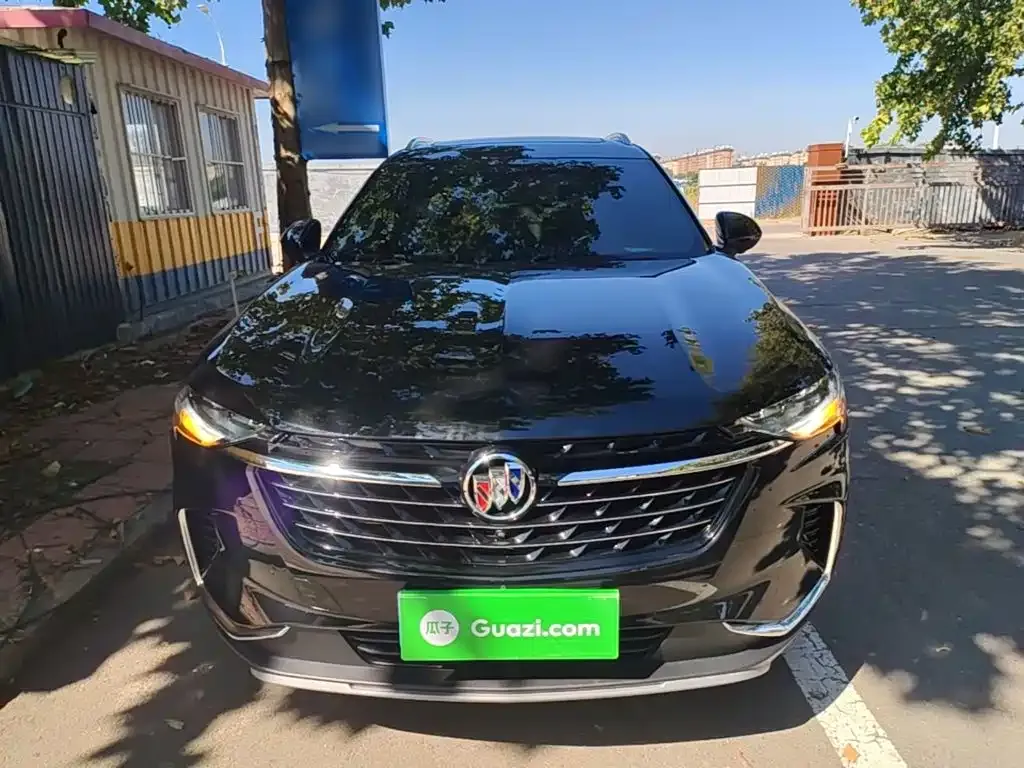 Buick Envision Plus — фото 6