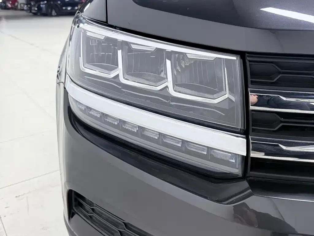 Volkswagen Tharu — фото 8