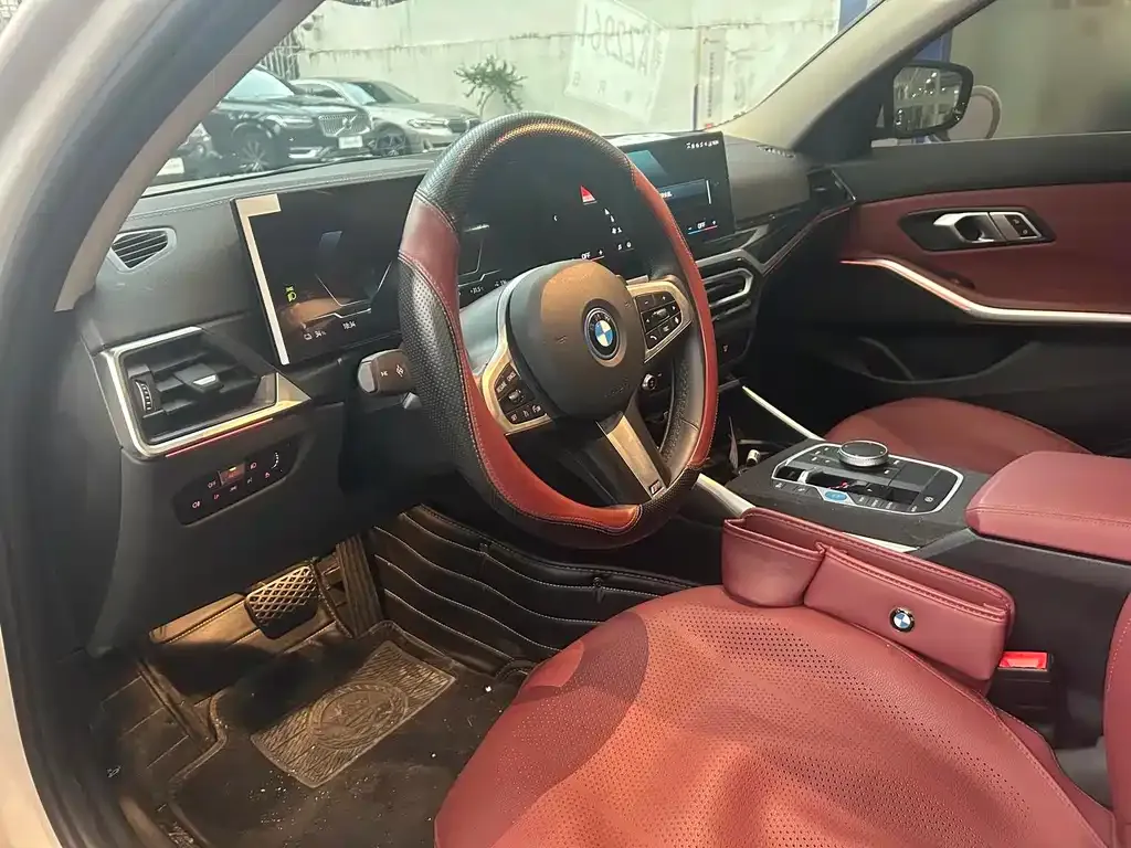 BMW i3 — фото 9