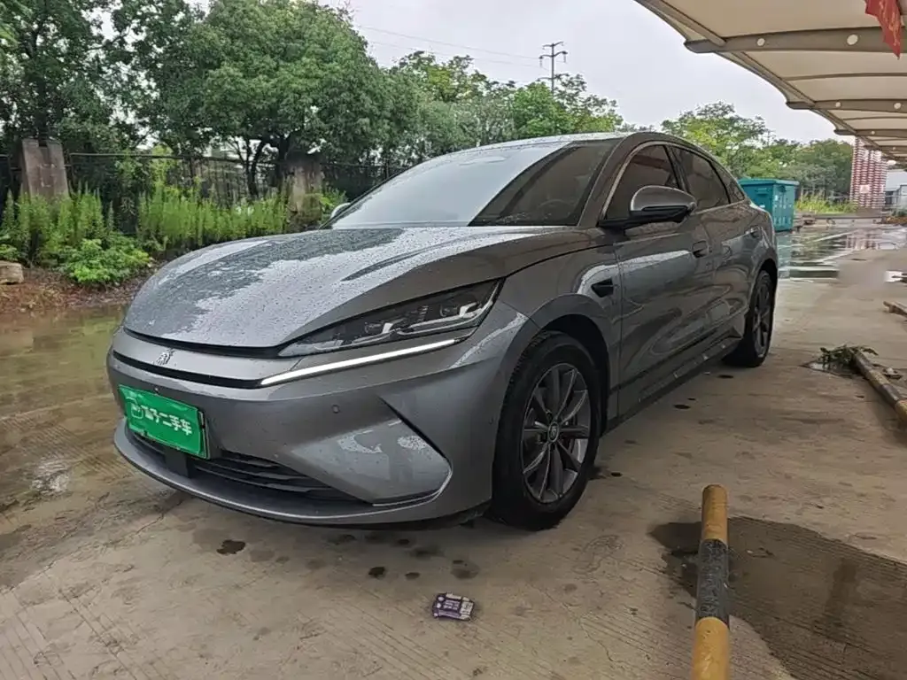 BYD Qin L — фото 1