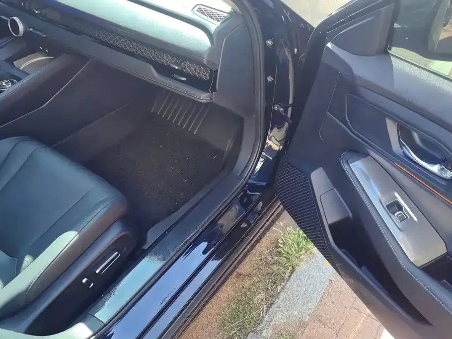 Honda Accord — фото 6