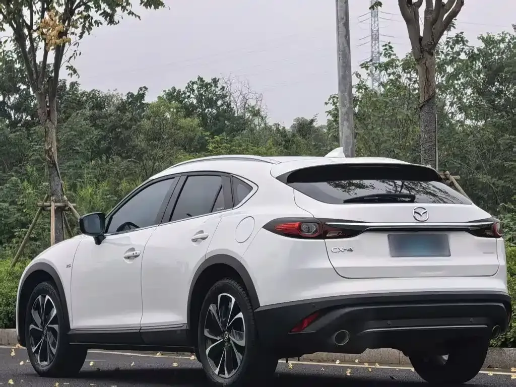 Mazda CX-4 — фото 6