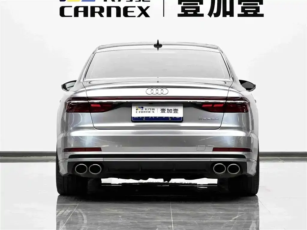 Audi A8 — фото 2