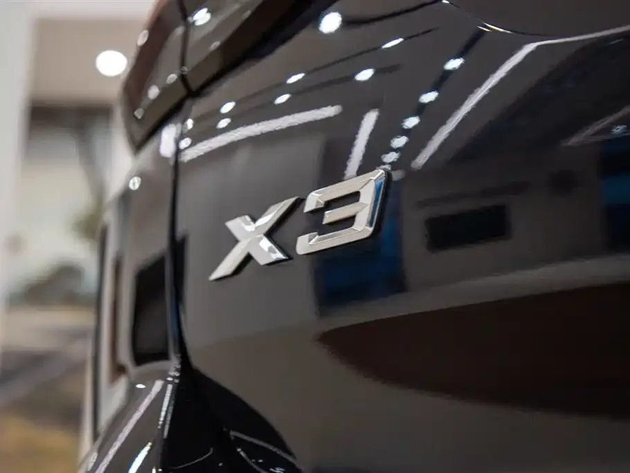 BMW X3 — фото 2