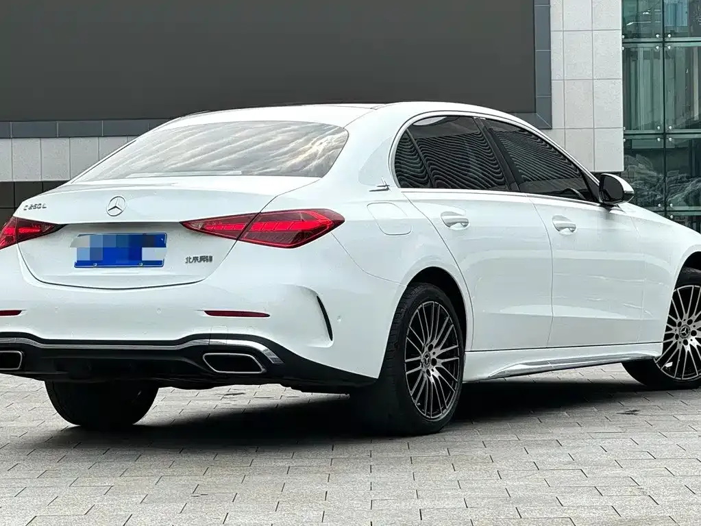 Mercedes-Benz C-Class — фото 7