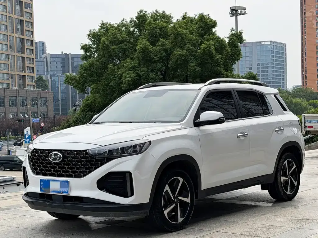Hyundai ix35 — фото 1