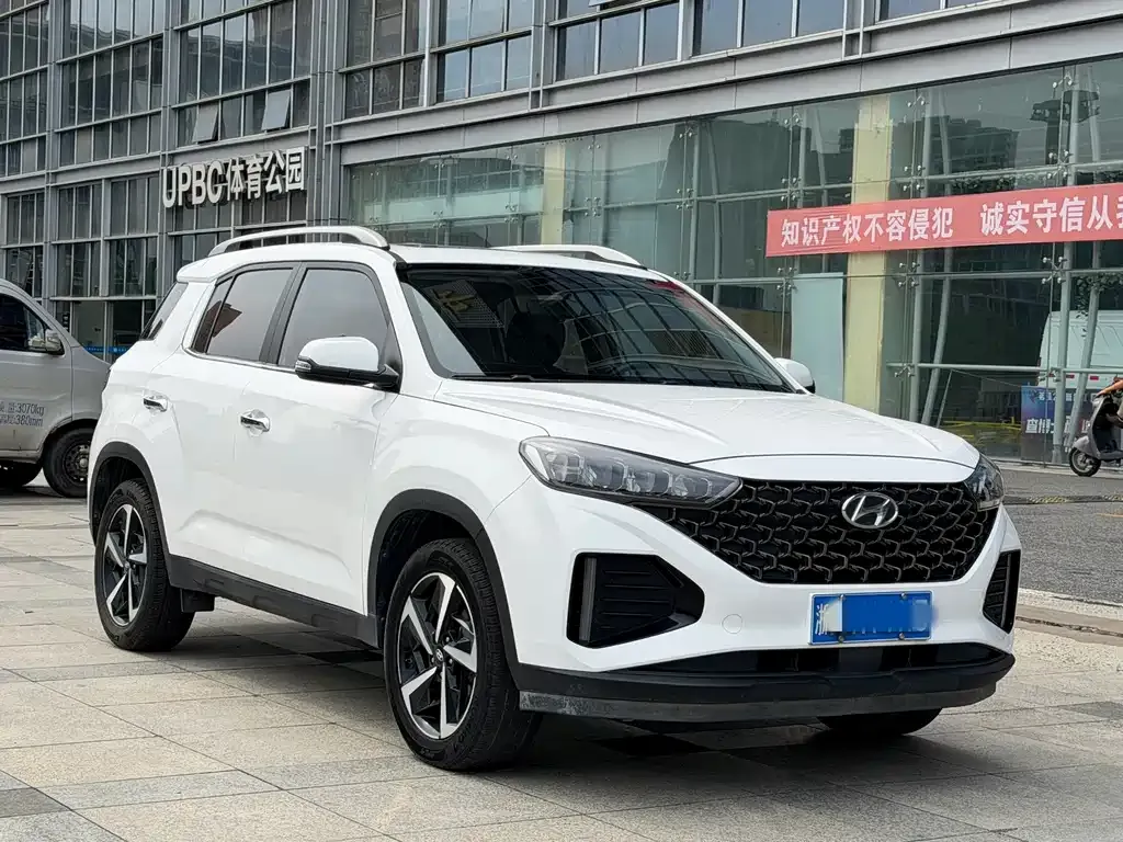 Hyundai ix35 — фото 10