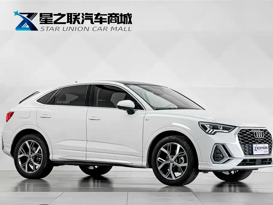 Audi Q3 Sportback — фото 4