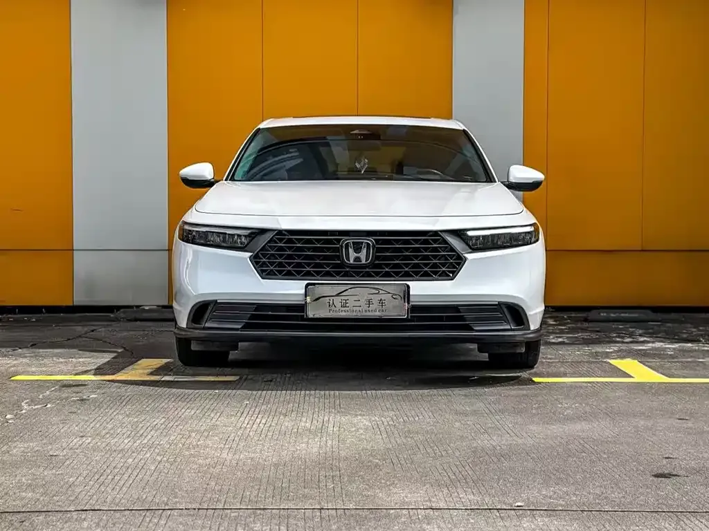 Honda Accord — фото 6