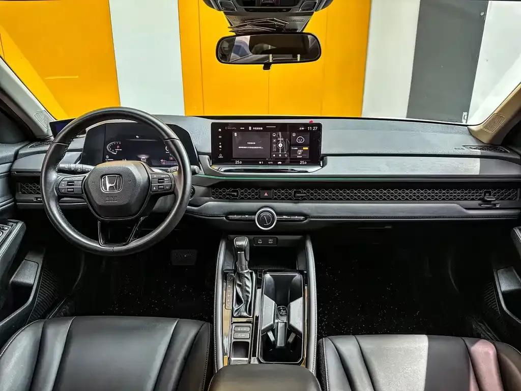 Honda Accord — фото 5