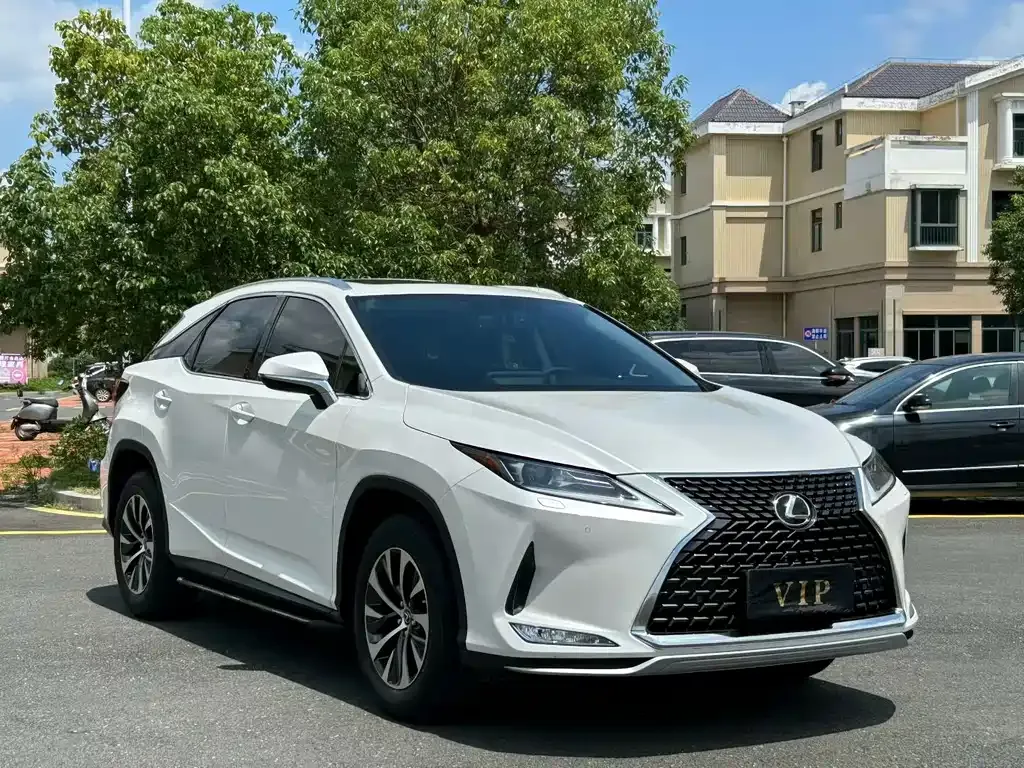 Lexus RX — фото 6