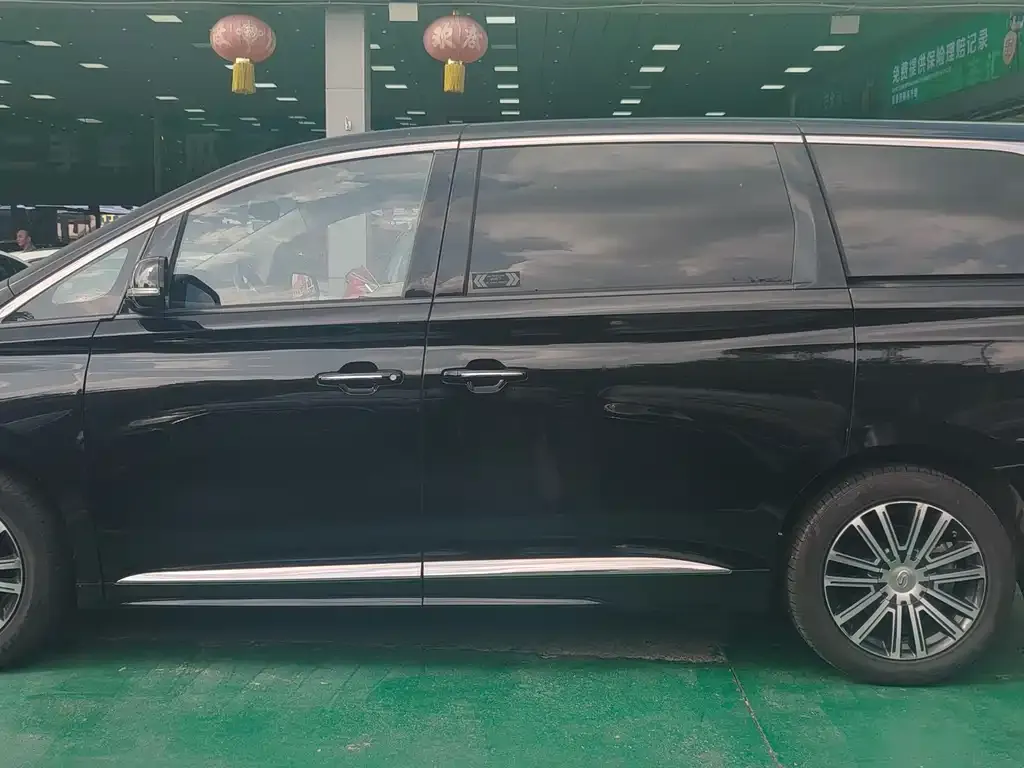 GAC Motor Trumpchi M8 — фото 6