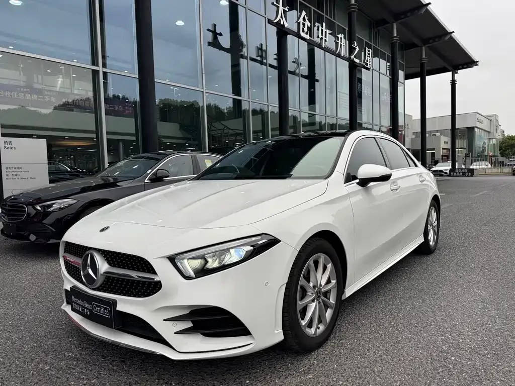 Mercedes-Benz A-Class — фото 1