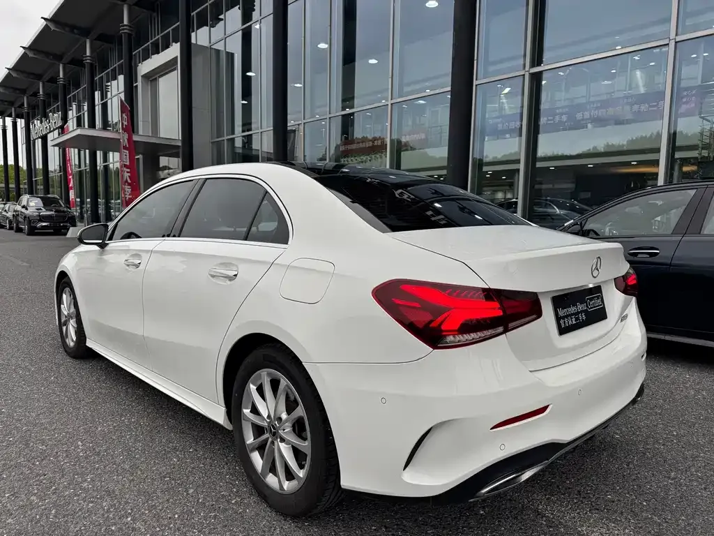Mercedes-Benz A-Class — фото 2