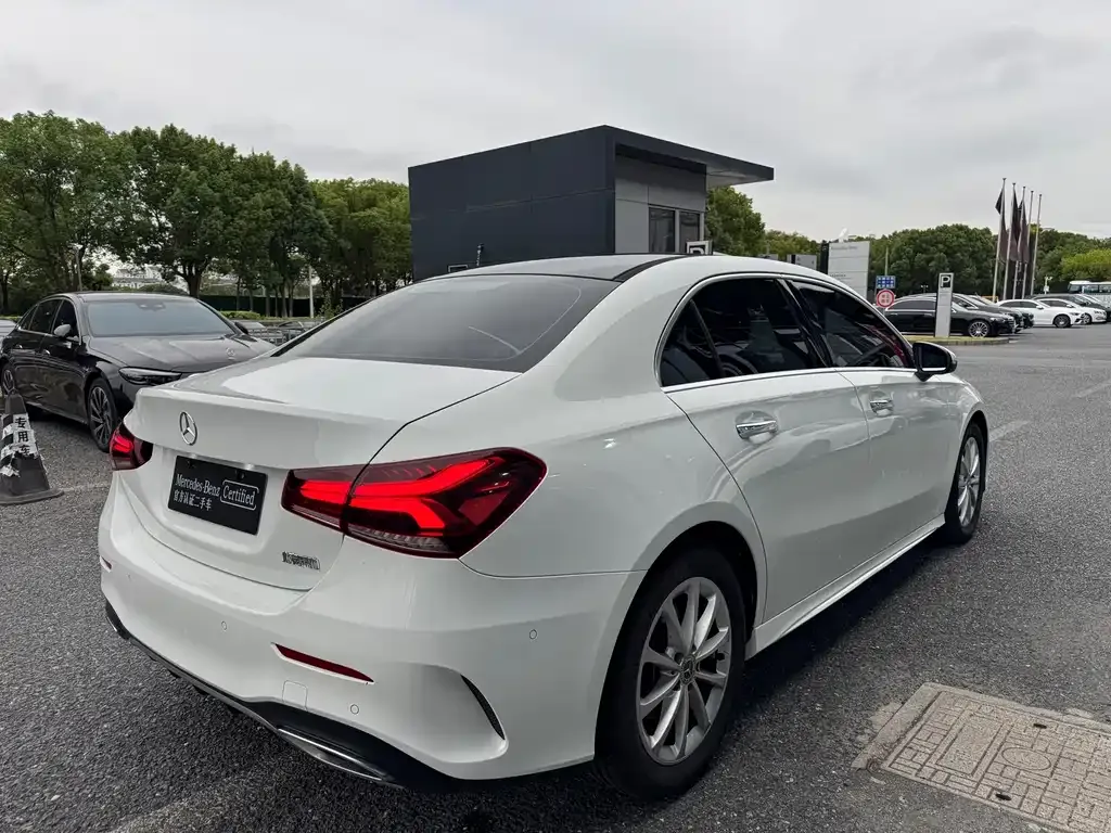 Mercedes-Benz A-Class — фото 4