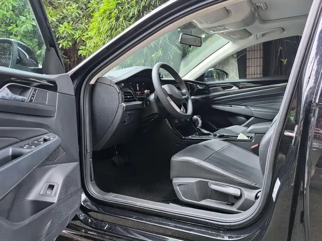 Volkswagen Passat — фото 9