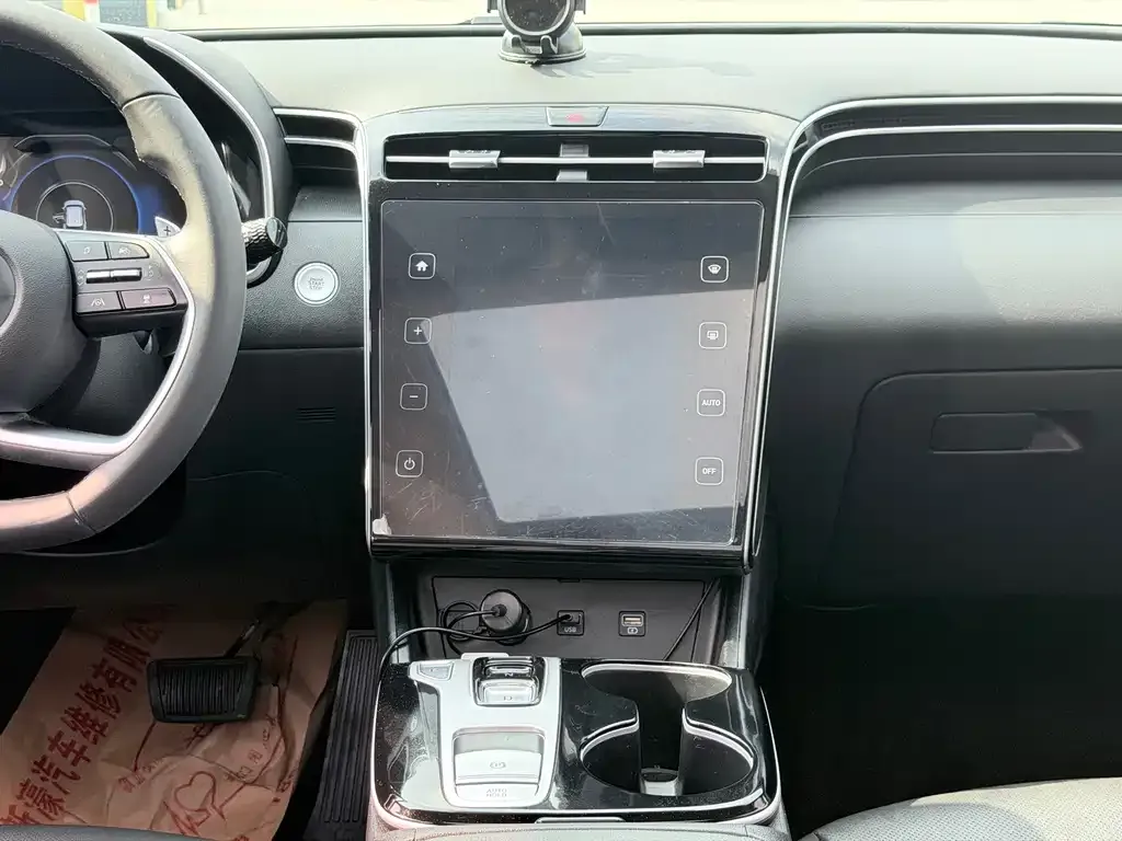 Hyundai Tucson — фото 6