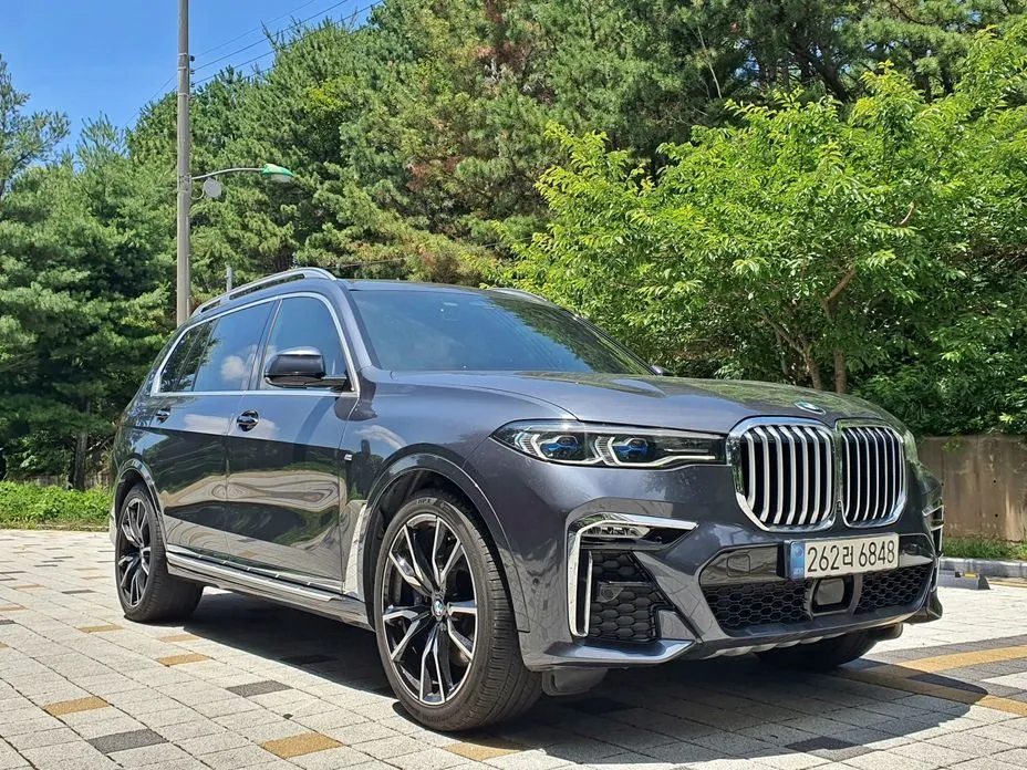 BMW X7 — фото 8