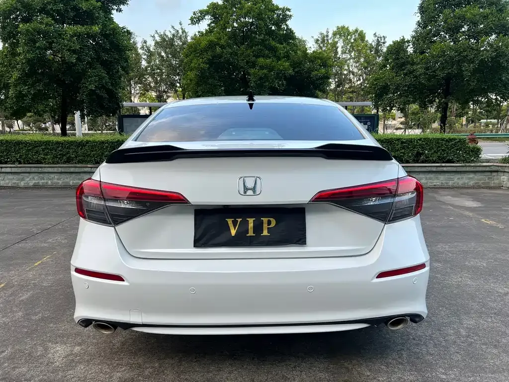 Honda Civic — фото 7