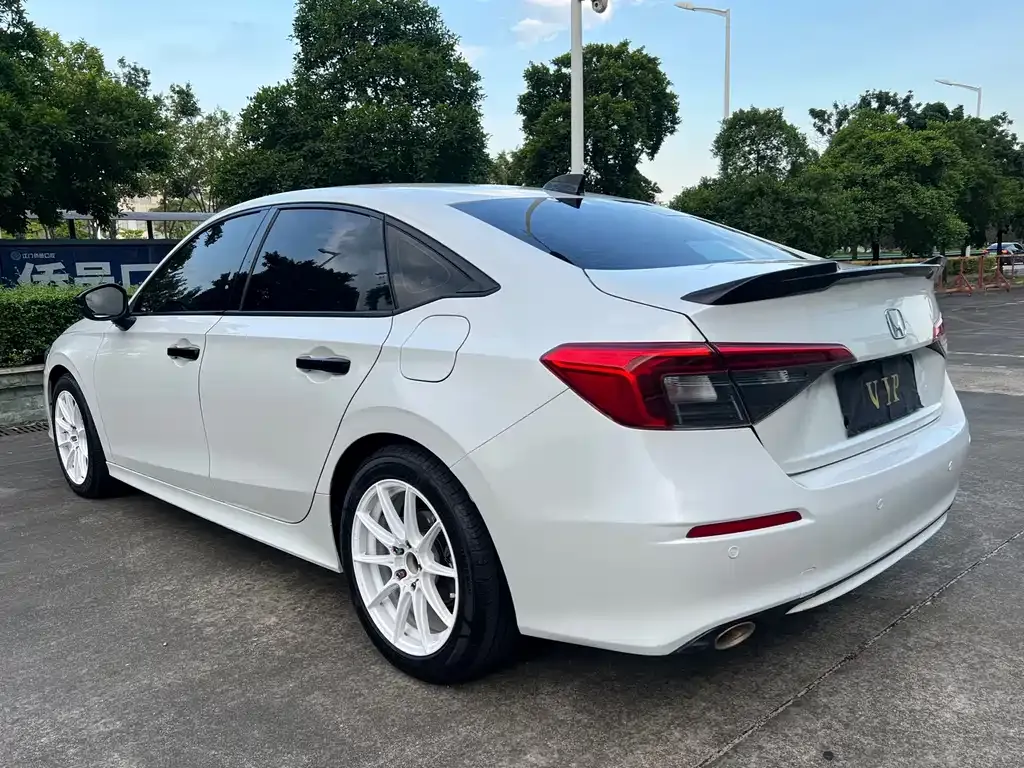 Honda Civic — фото 9