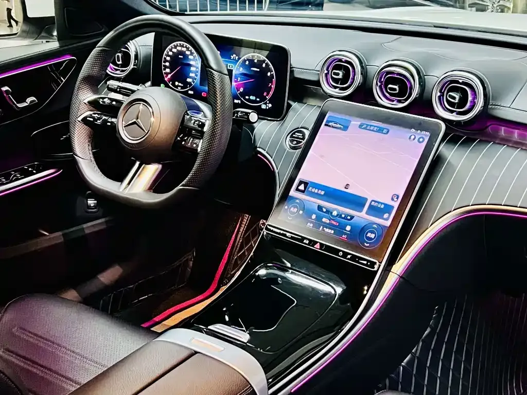 Mercedes-Benz C-Class — фото 10