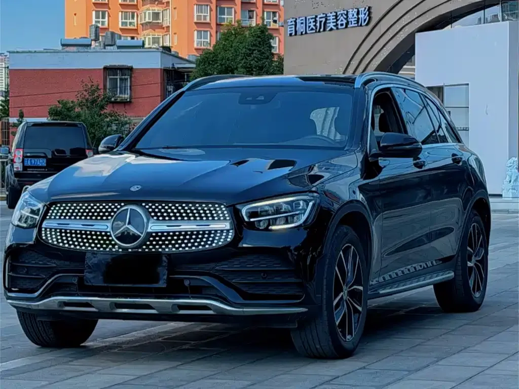 Mercedes-Benz GLC — фото 1