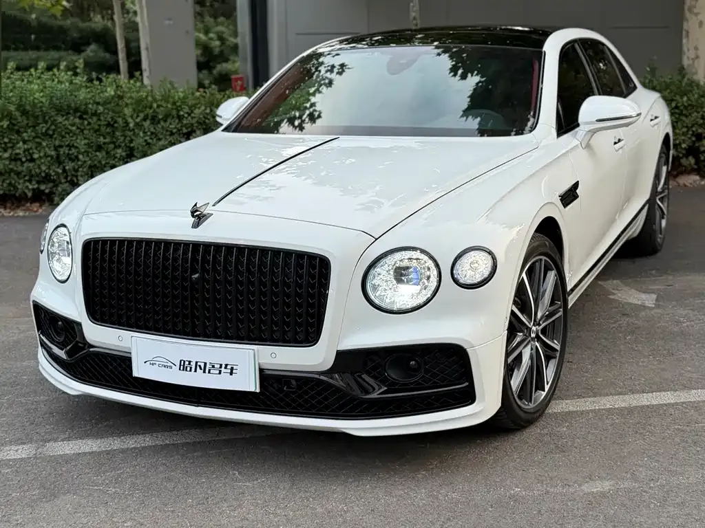 Bentley Flying Spur PHEV — фото 3