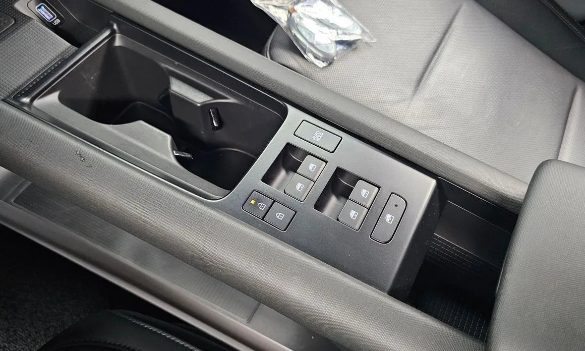 Hyundai Ioniq6 — фото 8