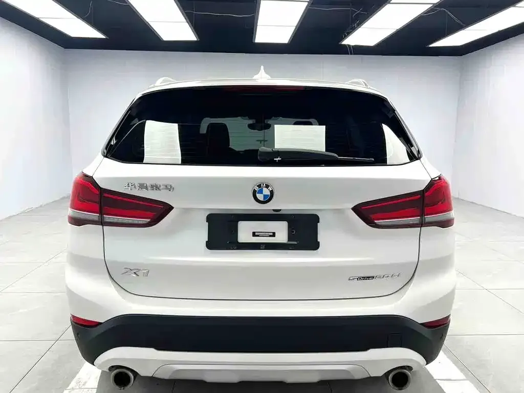 BMW X1 — фото 4