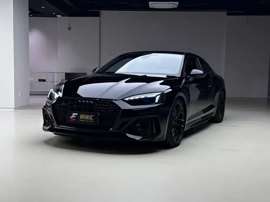 Audi RS 5 — фото 1