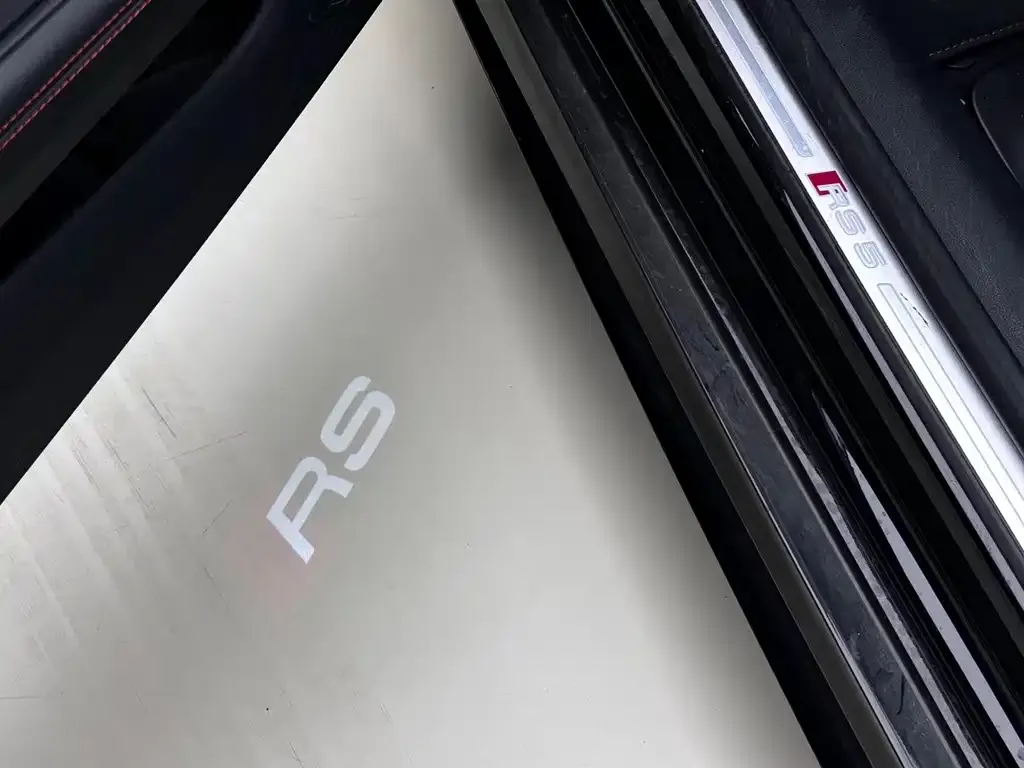 Audi RS 5 — фото 7