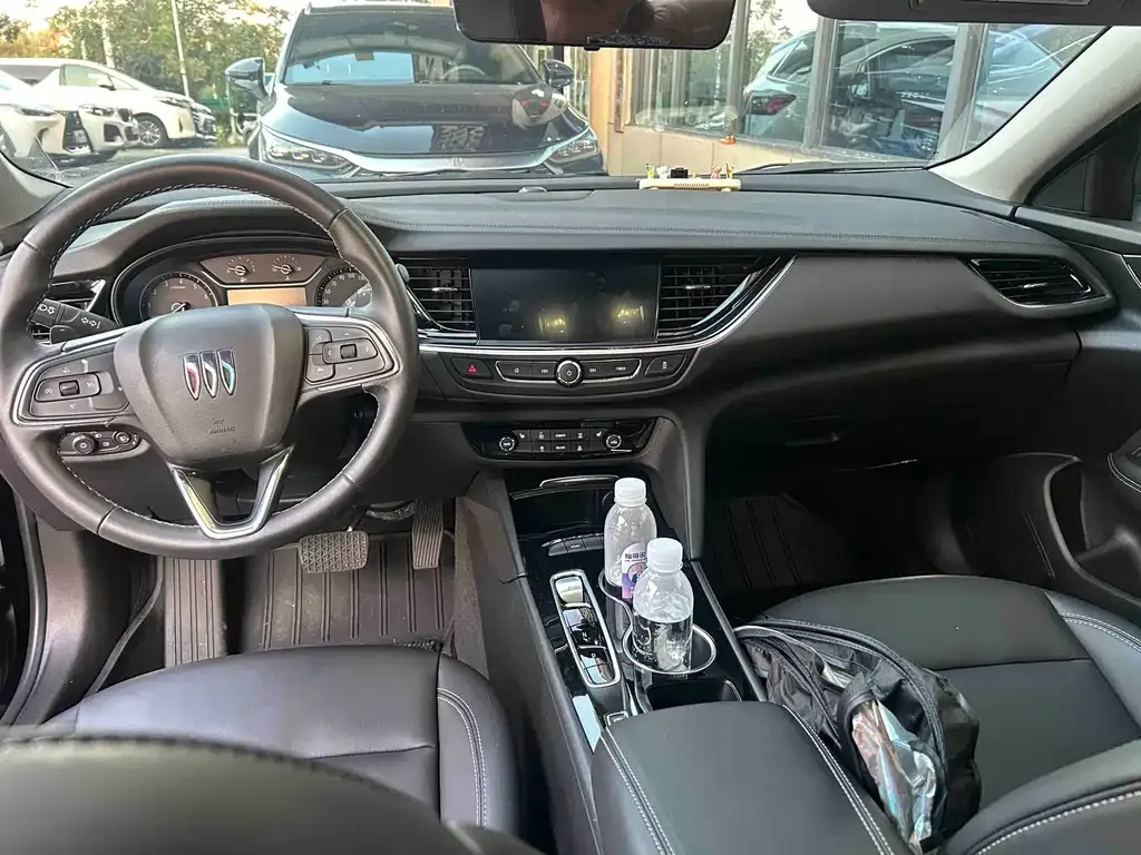 Buick Regal — фото 7