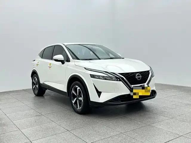 Nissan Qashqai — фото 7