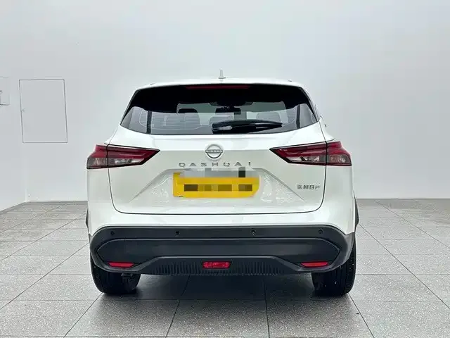Nissan Qashqai — фото 2