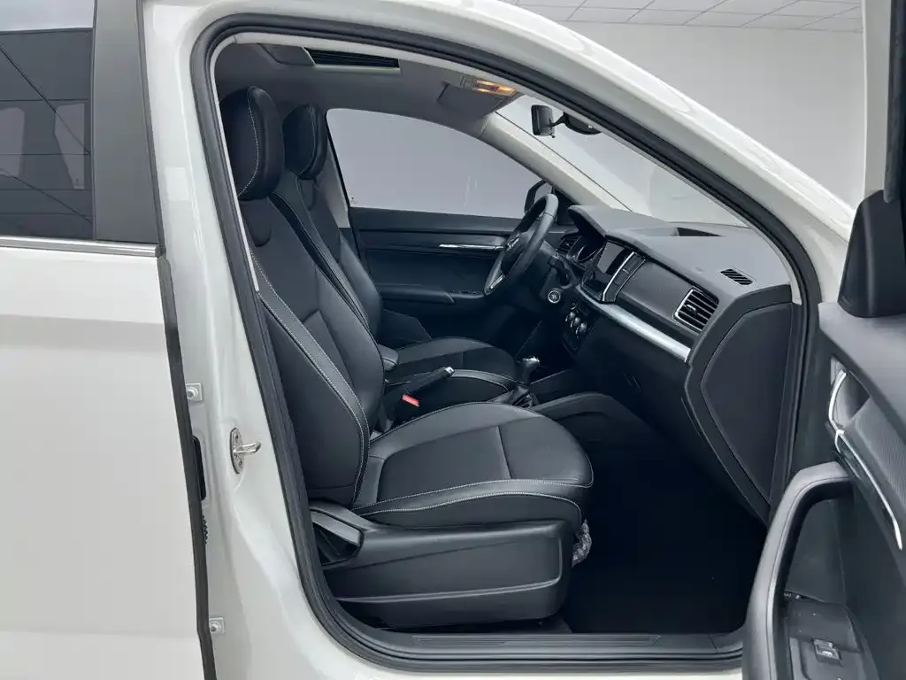 Skoda Kamiq — фото 6