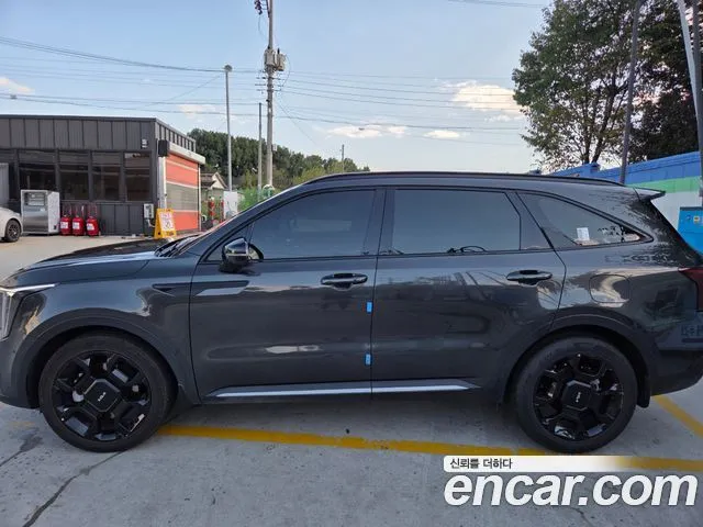 Kia Sorento — фото 5