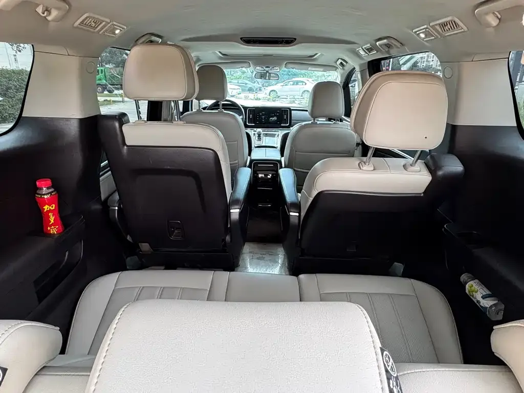 GAC Motor Trumpchi M8 — фото 2