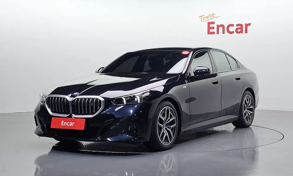 BMW i5 — фото 1