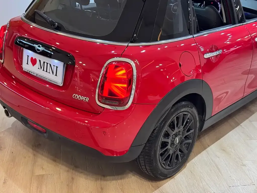 MINI Cooper (3-door) — фото 10