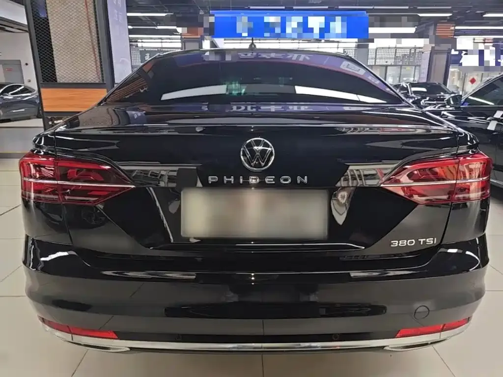 Volkswagen Phideon — фото 4