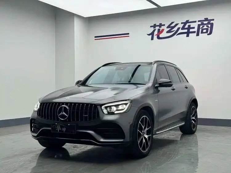 Mercedes-Benz GLC AMG — фото 1