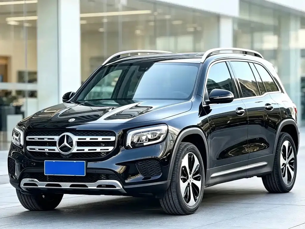 Mercedes-Benz GLB — фото 8
