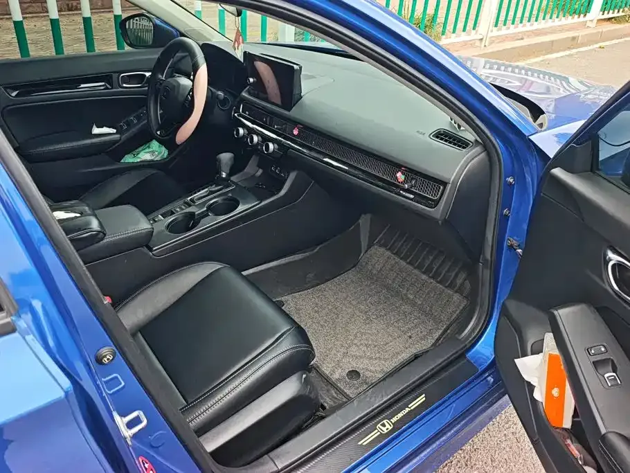 Honda Civic — фото 2