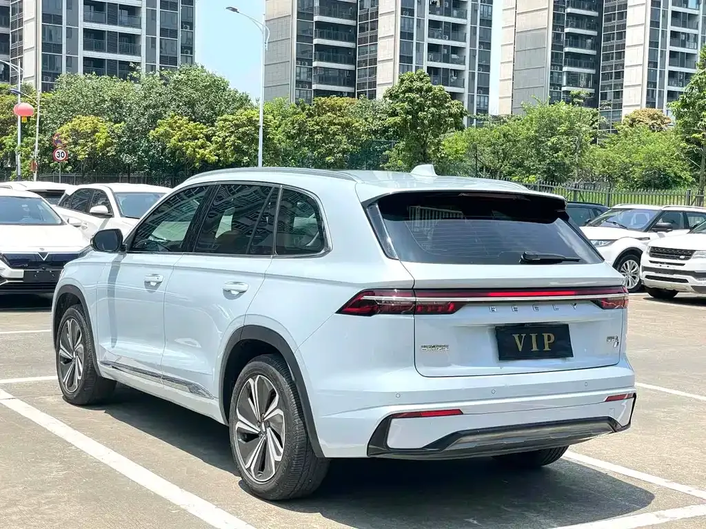 Geely Xingyue L — фото 4