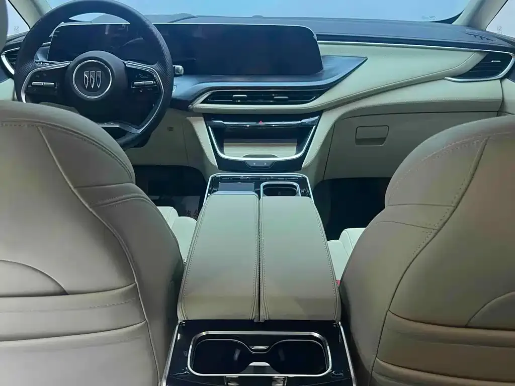 Buick GL8 Hybrid — фото 5